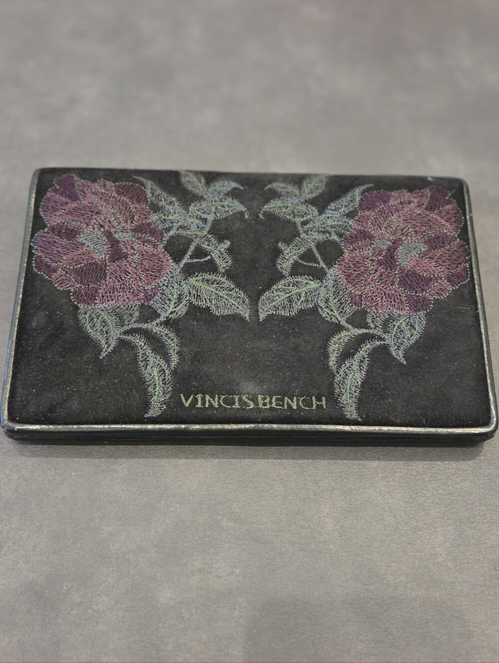 Vincis Bench Women's Floral Embroidered Black Wallet